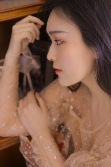 女人被狂躁C到高潮喷水A作文